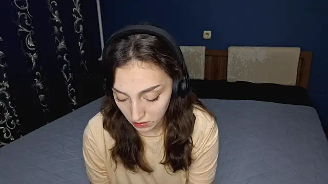 CindyLight online show from May 2, 4:12 pm
