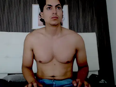 Snapshot of Alex_Wolft chatting on July 21, 3:47 pm Alex Wolft online show from July 21, 3:47 pm