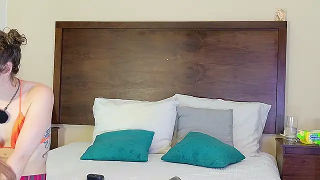 Flora-Sweetflow online show from March 14, 1:34 am