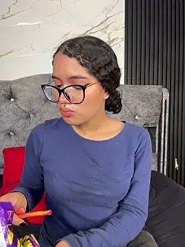 Bunny fire online show from April 20, 7:04 pm