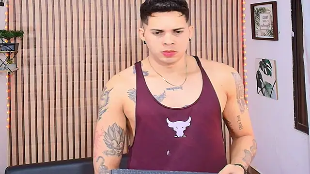 johan speitzer online show from March 20, 2:16 am