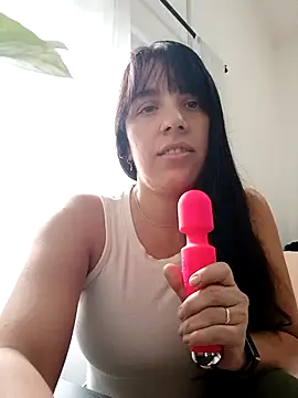 mel stron online show from April 21, 7:06 pm