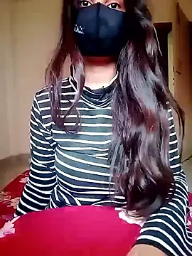 Divya3107 online show from May 3, 3:34 am