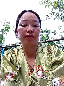Yellow-pink online show from June 6, 10:42 am
