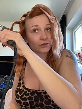 Fiebie licious  online show from April 21, 9:15 am