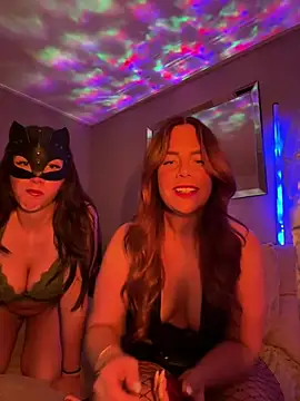 melanieeB online show from May 1, 10:58 pm