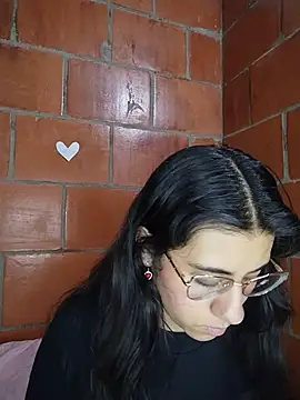 Snapshot of Amanda_x1 chatting on July 10, 8:44 pm Amanda x1 online show from July 10, 8:44 pm