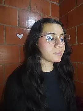 Snapshot of Amanda_x1 chatting on July 21, 9:50 pm Amanda x1 online show from July 21, 9:50 pm