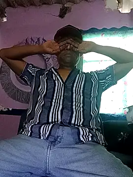 hacheshx online show from July 3, 1:39 pm