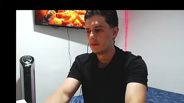 JUAN CAMILOXXX online show from March 12, 3:34 am