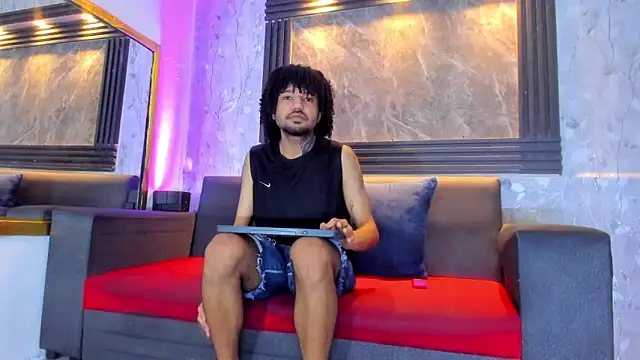 Angelo Blessed online show from June 22, 7:33 pm