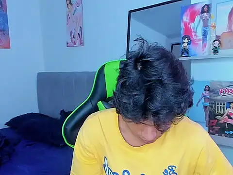 PaulTallx online show from March 26, 9:31 pm