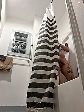 Brandon23xxxgb online show from April 14, 1:55 am