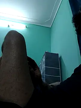 Snapshot of Hunter_9876 chatting on March 13, 11:44 pm Hunter 9876 online show from March 13, 11:44 pm