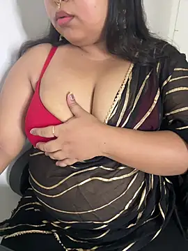 ms daizy online show from June 3, 12:52 pm