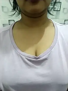 Chandrika Yadav online show from April 7, 7:25 pm