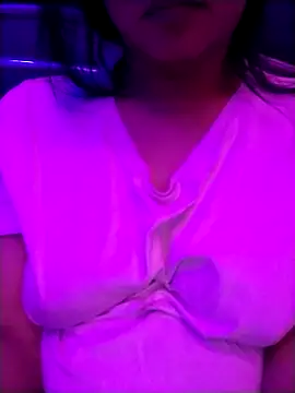 Chandrika Yadav online show from April 29, 8:04 pm