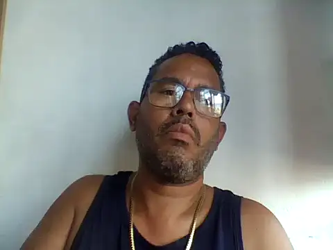 thonyj238 online show from March 19, 8:35 pm