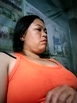 Min-in online show from April 9, 10:37 pm