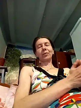 Tania9876 online show from April 14, 6:58 pm