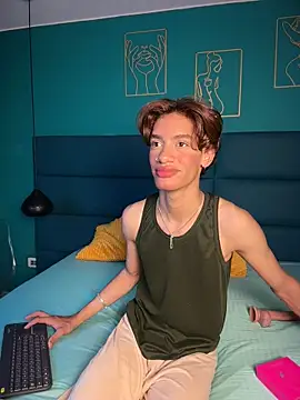 willturneer online show from July 15, 3:56 am