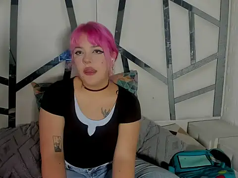 Sherry Boomm online show from April 4, 8:39 pm