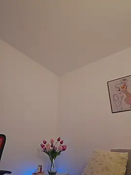 Victoria Evanss online show from March 22, 5:16 pm