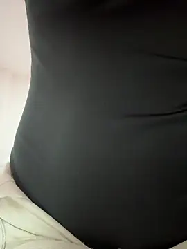 Adalyn Cute online show from April 7, 6:41 pm