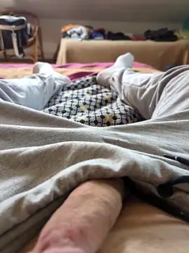 Gaston6666 online show from April 25, 12:08 pm