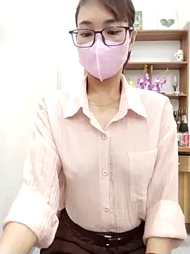 Mai phuong online show from April 25, 12:13 am