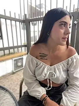 Electra Pinkk online show from April 1, 1:52 pm