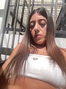 Electra Pinkk online show from June 3, 2:33 pm