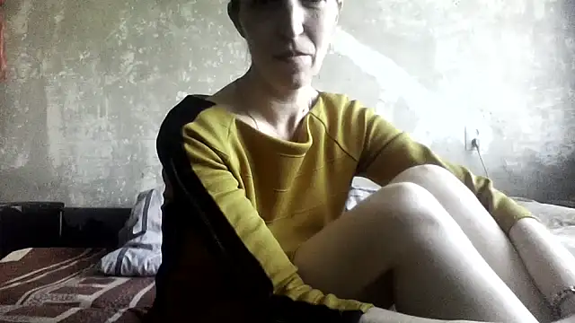 Snapshot of EveningxBreeze chatting on March 12, 1:50 pm EveningxBreeze online show from March 12, 1:50 pm