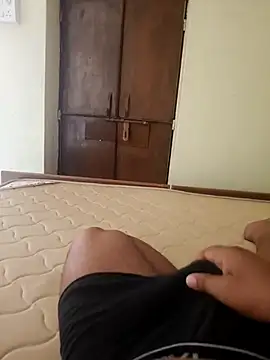 Desii rockstarr online show from April 16, 5:19 am