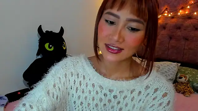 Snapshot of Mia_miel69 chatting on July 27, 8:21 am Mia miel69 online show from July 27, 8:21 am