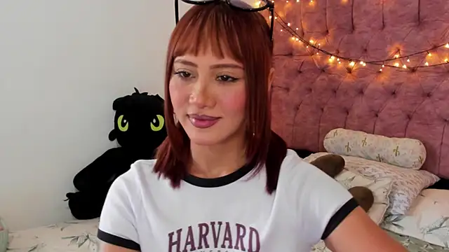 Snapshot of Mia_miel69 chatting on July 30, 9:03 pm Mia miel69 online show from July 30, 9:03 pm