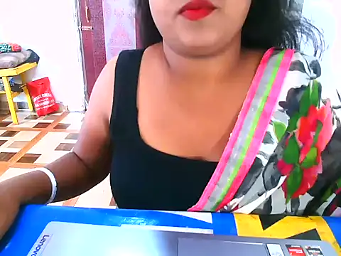 Snapshot of IamRiva chatting on March 22, 9:34 am IamRiva online show from March 22, 9:34 am