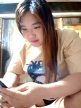 Snapshot of YAONIKUTE chatting on April 20, 1:47 pm YAONIKUTE online show from April 20, 1:47 pm