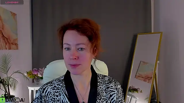 LeticiaRomano online show from April 28, 4:06 am