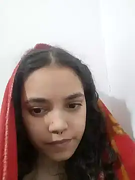 luna veega online show from April 27, 4:16 pm