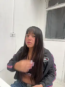 Snapshot of Danni_teen chatting on March 16, 1:26 pm Danni teen online show from March 16, 1:26 pm