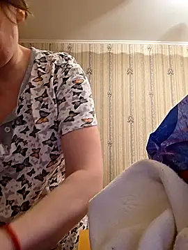  LOLA-LOLA  online show from March 31, 7:03 pm