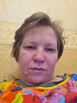  LOLA-LOLA  online show from April 14, 2:01 pm