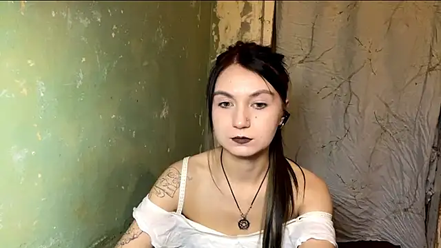 Lollybomb online show from March 25, 8:59 pm