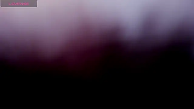 Snapshot of LaurendPink chatting on June 1, 1:35 pm LaurendPink online show from June 1, 1:35 pm