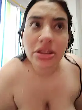 leidydrip  online show from June 30, 9:38 pm