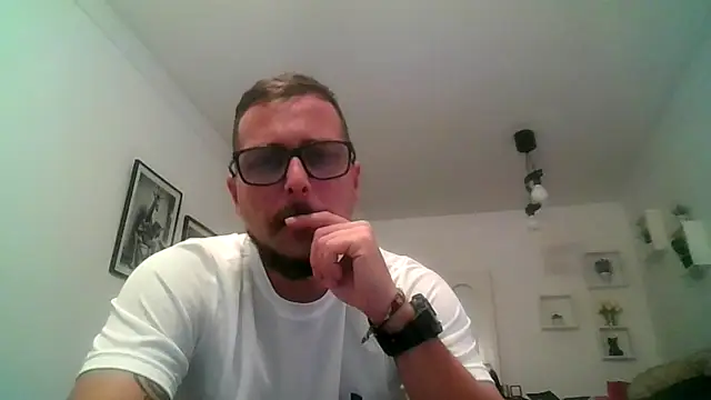 yanick931 online show from March 10, 8:58 pm