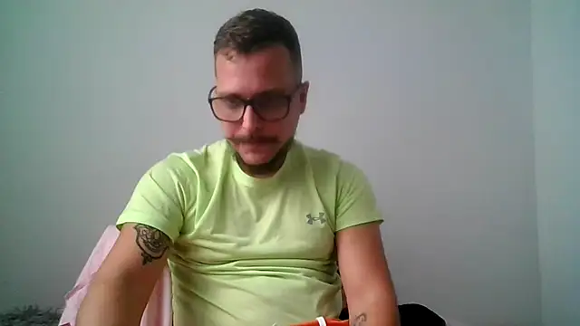 yanick931 online show from March 31, 3:01 pm