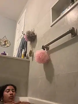 LatinaLoka online show from March 12, 3:34 am