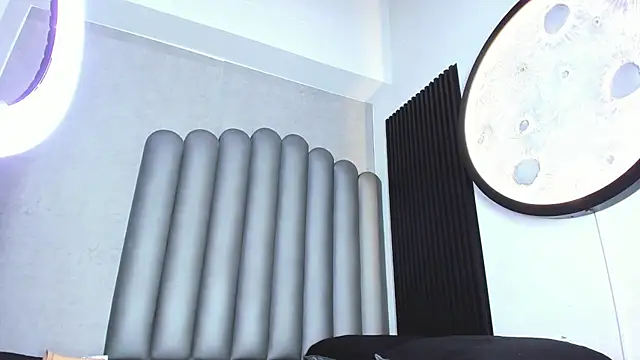 Snapshot of camilagrey_ chatting on July 1, 4:51 pm camilagrey online show from July 1, 4:51 pm
